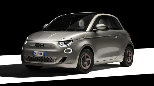 Fiat 500e Giorgio Armani intera